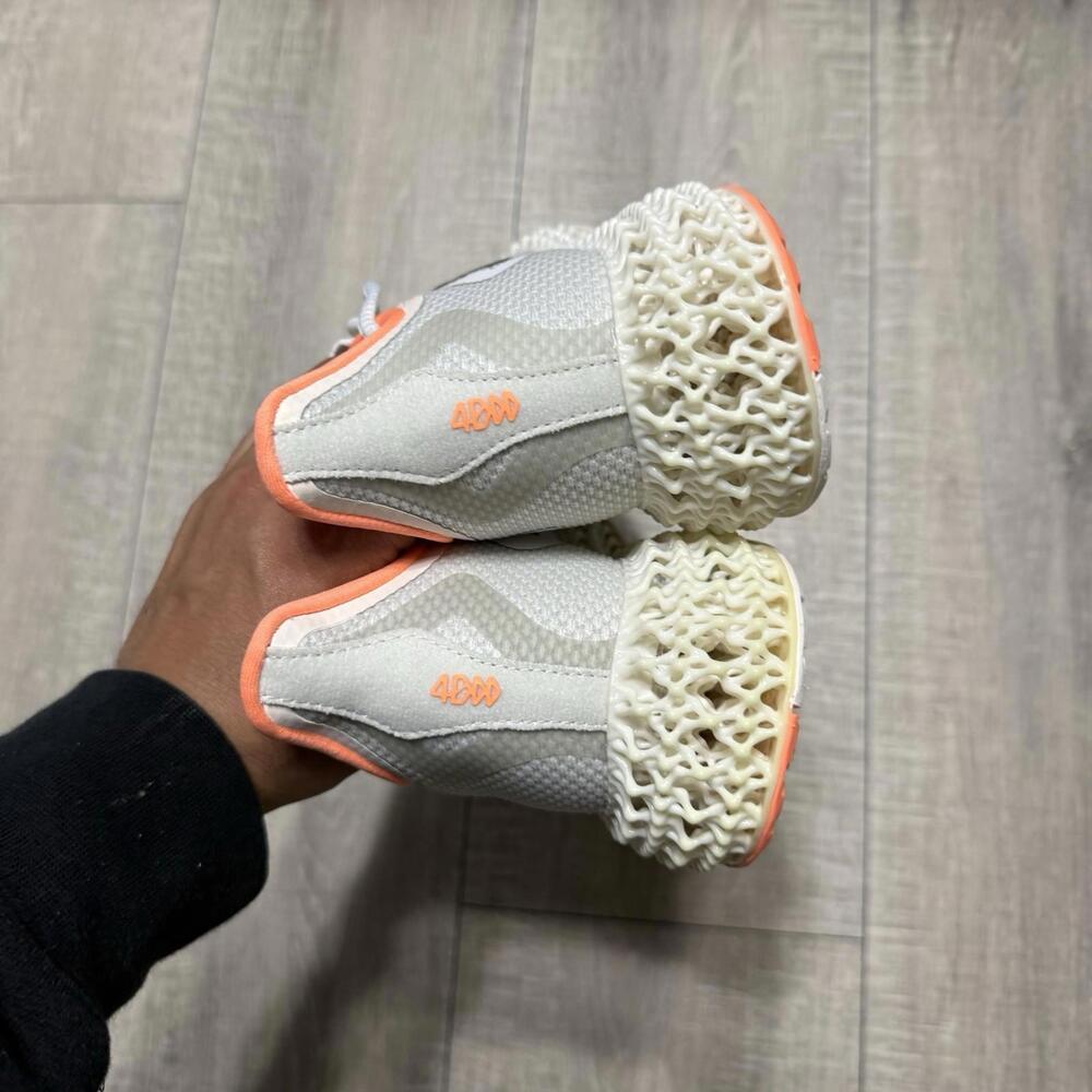 Adidas 4DFWD 2 Running  Grey White Sneakers Athletic Shoes GX9267 Size 7 Women - Picture 5 of 8